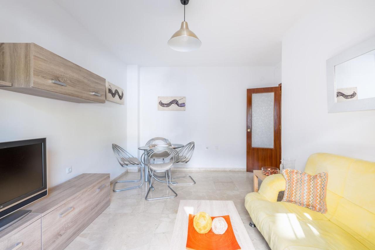 Holi-Rent Procurador Apartment Seville Exterior photo